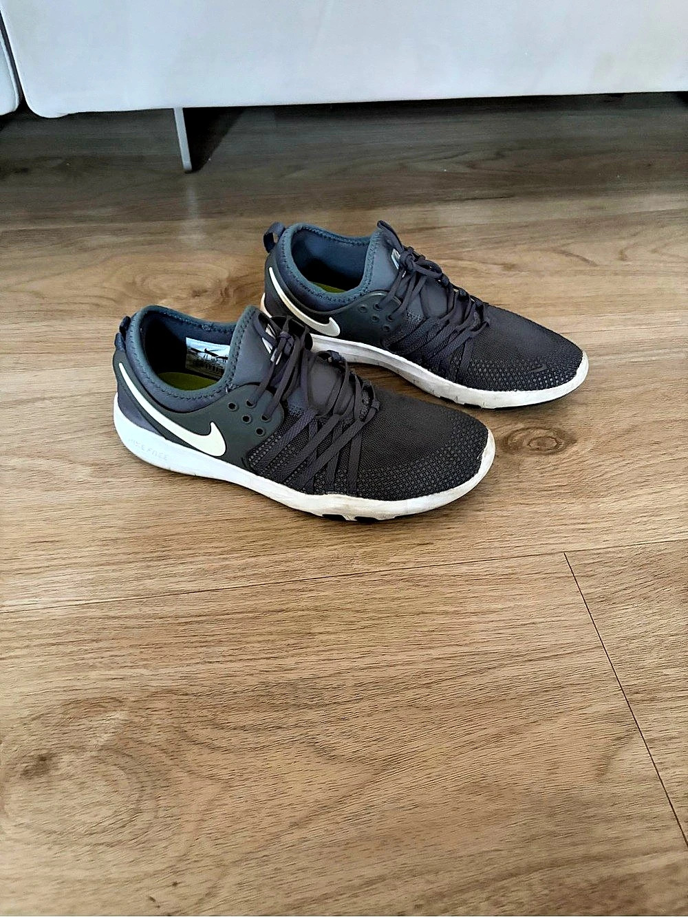 Nike Free 5.0 TR Fit 5 Dark Gray & White Sneakers